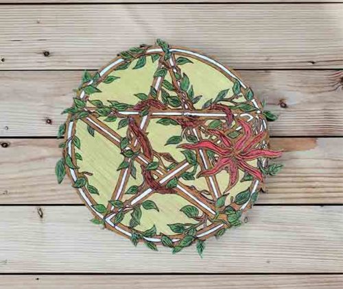 pentacle fleuri en bois